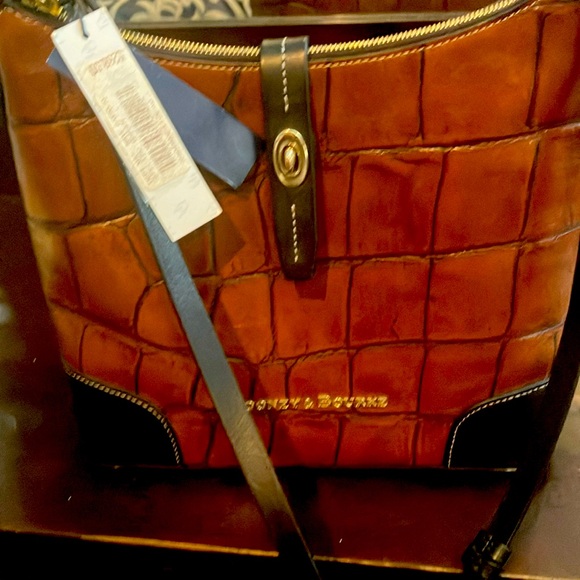 Dooney & Bourke Handbags - Brand new Dooney & Bourke